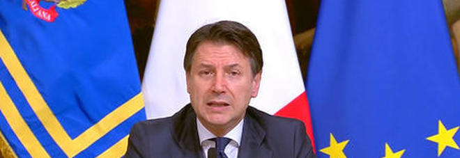 Conte presenta il nuovo decreto: «Pene pecuniare per chi viola le regola da 400 a 3000 euro»