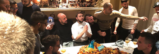 Napoli, il rito della squadra unita:
ogni mese una cena insieme