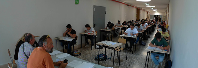 Il computer dimentica i presidi: tutte da rifare le commissioni per la Maturità Il computer dimentica i presidi: tutte da rifare le commissioni per la Maturità