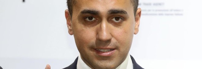 Di Maio: «Chi usa Mahmood contro il governo sta a pezzi» Di Maio: «Chi usa Mahmood contro il governo sta a pezzi»