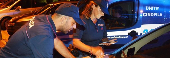Sguardo a una ragazza
due giovani presi a bottigliate
da quattro napoletani