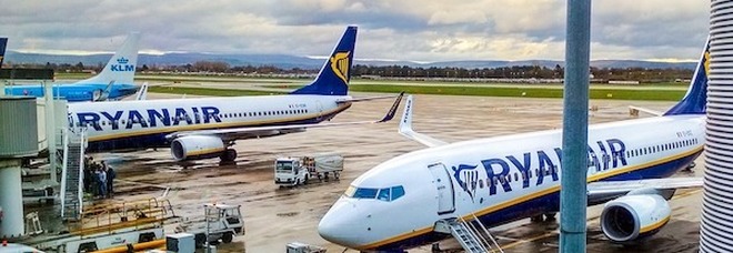 Coronavirus, Ryanair ferma tutti i voli da fine marzo
