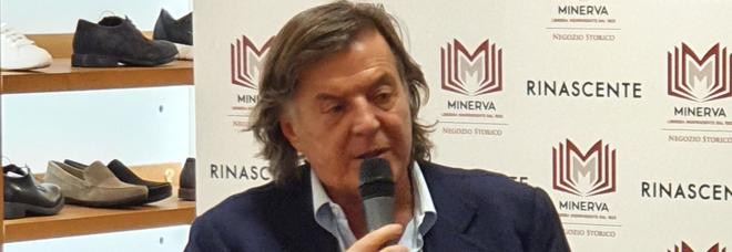 Il tennista e i 5 avversari: il giudice di sedia, il pubblico, i raccattapalle, il campo e, soprattutto se stessi Il tennista e i 5 avversari: il giudice di sedia, il pubblico, i raccattapalle, il campo e, soprattutto se stessi