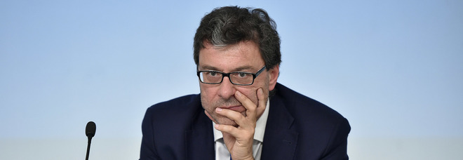 Giancarlo Giorgetti: «Olimpiadi 2026 low cost, decida il Coni fra Milano, Torino e Cortina»