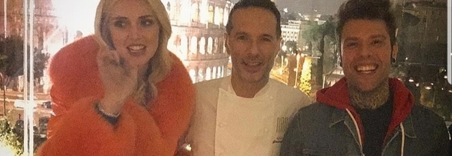 Fedez e Chiara Ferragni, super cena con vista Colosseo dallo chef stellato Di Iorio Fedez e Chiara Ferragni, super cena con vista Colosseo dallo chef stellato Di Iorio