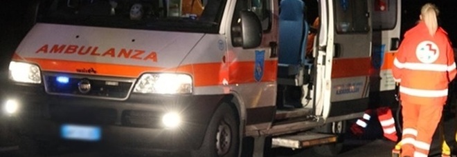 In moto contro un paracarro in cemento: muore a 68 anni In moto contro un paracarro in cemento: muore a 68 anni