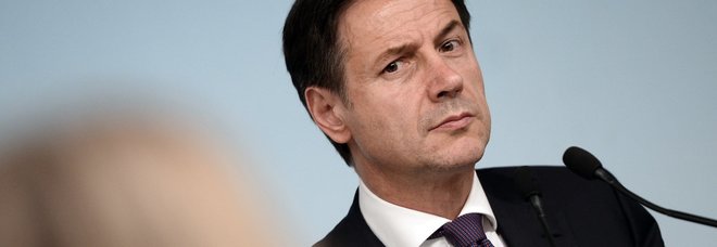 Conte: siamo per accordo con la Ue, lavoriamo a calo spread Conte: siamo per accordo con la Ue, lavoriamo a calo spread