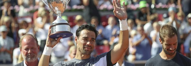 Tennis, Fognini
trionfa a Bastad