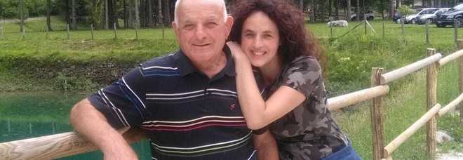 Il padre scomparso da 7 mesi, la figlia lo cerca anche il giorno di Natale Il padre scomparso da 7 mesi, la figlia lo cerca anche il giorno di Natale