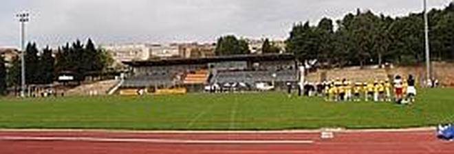 Scontri tra tifosi alla partita
durante il minuto di silenzio
per la tragedia di Recanati