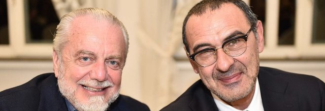 Napoli, De Laurentiis saluta Sarri:
«Grazie per la collaborazione»