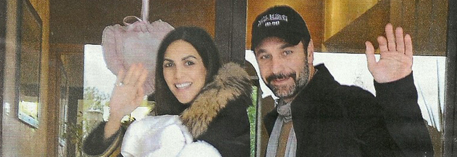 Raoul Bova e Rocio Morales
al settimo cielo: tornano
a casa con la figlia Alma
