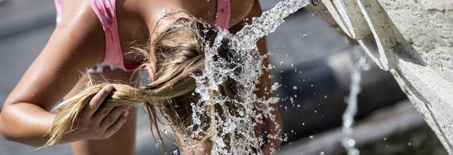 Meteo, settimana "hot", ma da domani alle 12 forte rischio temporali e piovaschi Meteo, settimana "hot", ma da domani alle 12 forte rischio temporali e piovaschi