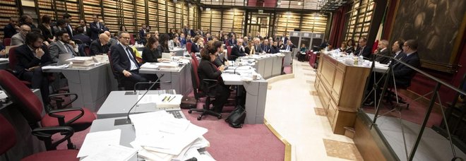 Manovra, concluso esame della commissione Bilancio: giovedì in aula con maxiemendamento Manovra, concluso esame della commissione Bilancio: giovedì in aula con maxiemendamento