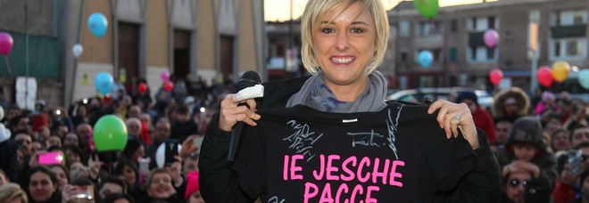 La tappa tarantina di Preventour
dedicata alla "Iena" Nadia Toffa La tappa tarantina di Preventour
dedicata alla "Iena" Nadia Toffa