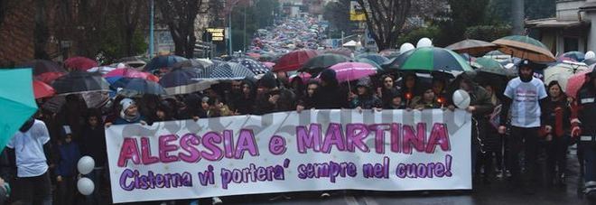 La manifestazione dei giorni scorsi in memoria delle bambine uccise La manifestazione dei giorni scorsi in memoria delle bambine uccise