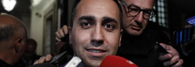 M5S, scoppia un nuovo caso rimborsi: «Non verseremo più un euro». Ecco cosa sta succedendo M5S, scoppia un nuovo caso rimborsi: «Non verseremo più un euro». Ecco cosa sta succedendo