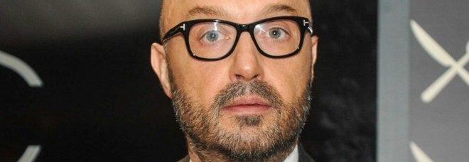 Joe Bastianich new look e in tv ammette: «Mia moglie mi ha sbattuto fuori di casa» Joe Bastianich new look e in tv ammette: «Mia moglie mi ha sbattuto fuori di casa»