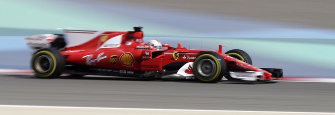 Vettel il migliore nelle prime libere
Stop per Raikkonen
