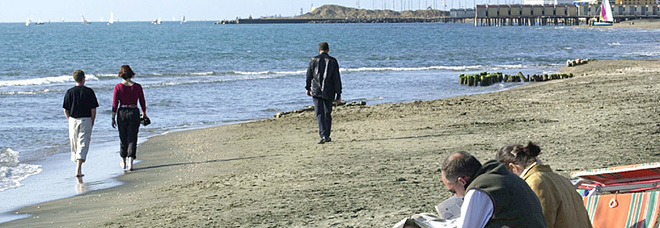 La spiaggia di Ostia La spiaggia di Ostia