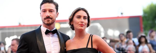 L'ex ministro Boschi scambiata per una attrice alla Mostra del cinema di Venezia