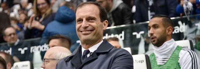 Allegri: «Travisate le mie parole, piena sintonia con la società»