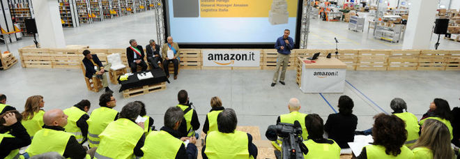 Amazon, stato di agitazione a due settimane dal Black Friday. «Stop a straordinari» Amazon, stato di agitazione a due settimane dal Black Friday. «Stop a straordinari»