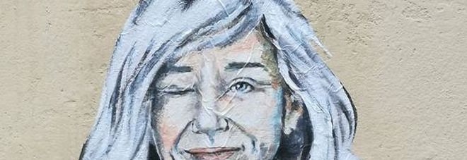 Giovanni Botteri Superwoman in un murales: «Non si è scomposta di fronte alle critiche»