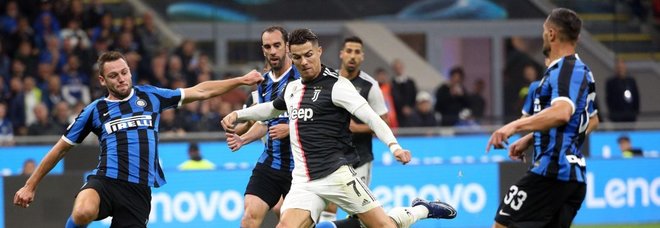 Coronavirus, verso Juventus-Inter a porte chiuse domenica. Udinese-Fiorentina rinviata Coronavirus, verso Juventus-Inter a porte chiuse domenica. Udinese-Fiorentina rinviata