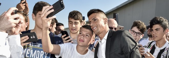 Cancelo: «Grazie Inter, ora sono alla Juventus per vincere»