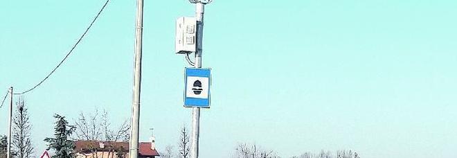 Autovelox, 12mila multe e non solo: stangati anche gli automobilisti senza assicurazione o revisione Autovelox, 12mila multe e non solo: stangati anche gli automobilisti senza assicurazione o revisione
