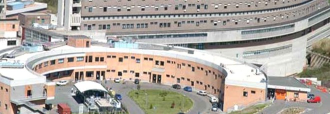 Cade della scale
di casa e muore
bimba di due anni