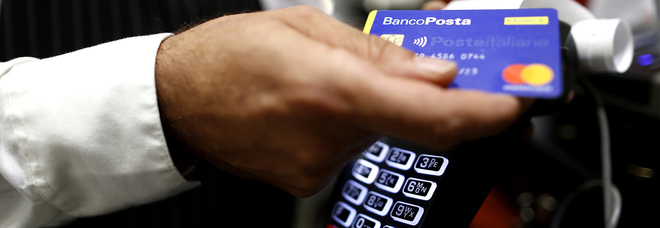 Lotteria degli scontrini, cos'è e come funzionerà: «Primo premio 50mila euro». Vantaggi per chi usa la carta