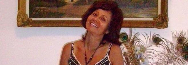 Mamma uccisa dalla figlia a Torino, l'ultimo messaggio prima di morire: «Aiuto, non riesco a calmarla»