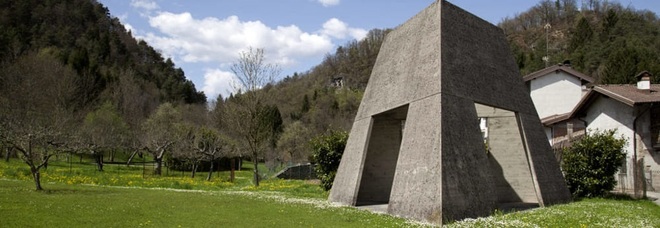 Le opere nel verde
della montagna, Art Park
a Verzegnis: inno alla libertà