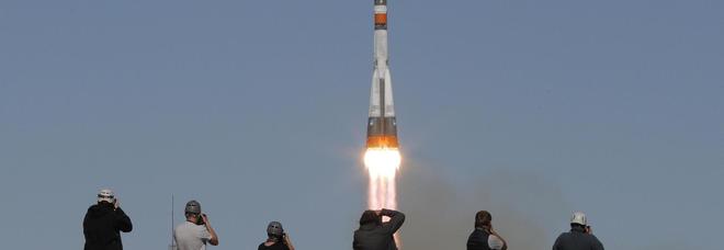 Soyuz, guasto dopo il lancio: atterraggio d'emergenza, piloti salvi Soyuz, guasto dopo il lancio: atterraggio d'emergenza, piloti salvi