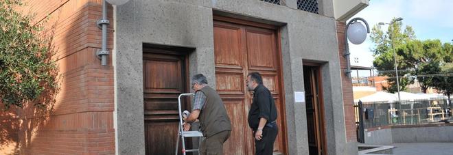 Dragona, ​parroco esasperato picchia i bambini del catechismo. Don Angelo rimosso dalla parrocchia Dragona, ​parroco esasperato picchia i bambini del catechismo. Don Angelo rimosso dalla parrocchia