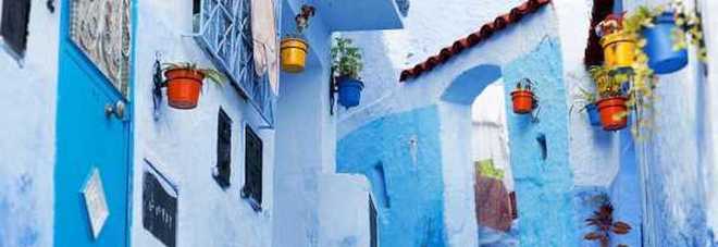 La magia del blu: dal Marocco all'India, le città color del cielo