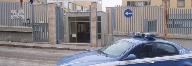 Blitz sul pullman
per la scuola: minore
sorpreso con l’hashish