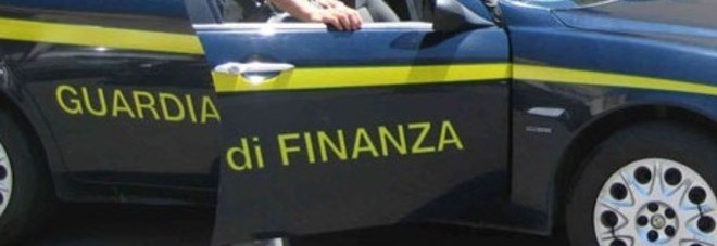 Antiracket, sequestro di beni e denaro per 260 mila euro Antiracket, sequestro di beni e denaro per 260 mila euro