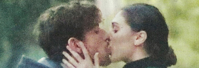 Cecilia Rodriguez, l'amore
con Ignazio Moser continua
Baci di fuoco nella Capitale