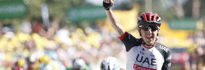 Tour de France, tappa a Martin:
Van Avermaet resta in maglia gialla