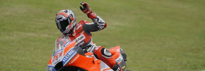 Moto, Pirro ok dopo l'incidente:
domani già in moto sul circuito