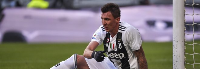 Juve, ansia per Mandzukic: problemi ai flessori, salta la Coppa Italia. Supercoppa a rischio