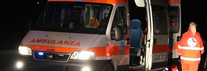 Uomo di 38 anni si impicca
nella rimessa: lo trova
il fratello, scena da incubo