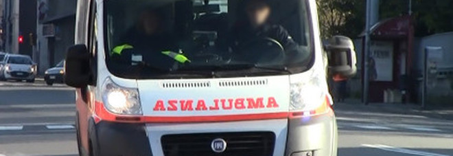 Scontro tra auto: muore in ospedale dopo l'intervento Scontro tra auto: muore in ospedale dopo l'intervento