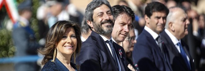 2 giugno, Fico dedica festa ai rom. Salvini: mi fa girare le scatole 2 giugno, Fico dedica festa ai rom. Salvini: mi fa girare le scatole