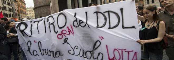 Scuola, il governo va sotto al Senato
sul parere di costituzionalità Scuola, il governo va sotto al Senato
sul parere di costituzionalità