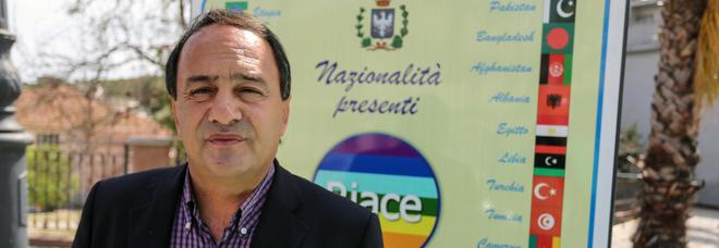 Sindaco Riace, le 7 accuse rigettate dal gip: «Dagli inquirenti errori grossolani»