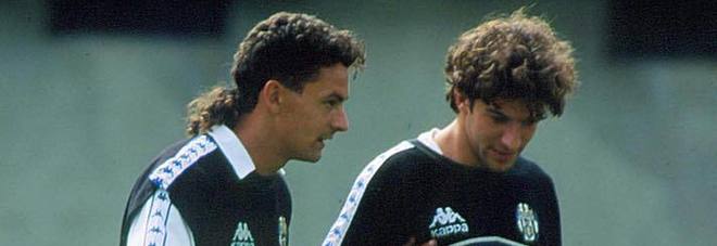 La foto postata da Del Piero (a sin) con Baggio La foto postata da Del Piero (a sin) con Baggio